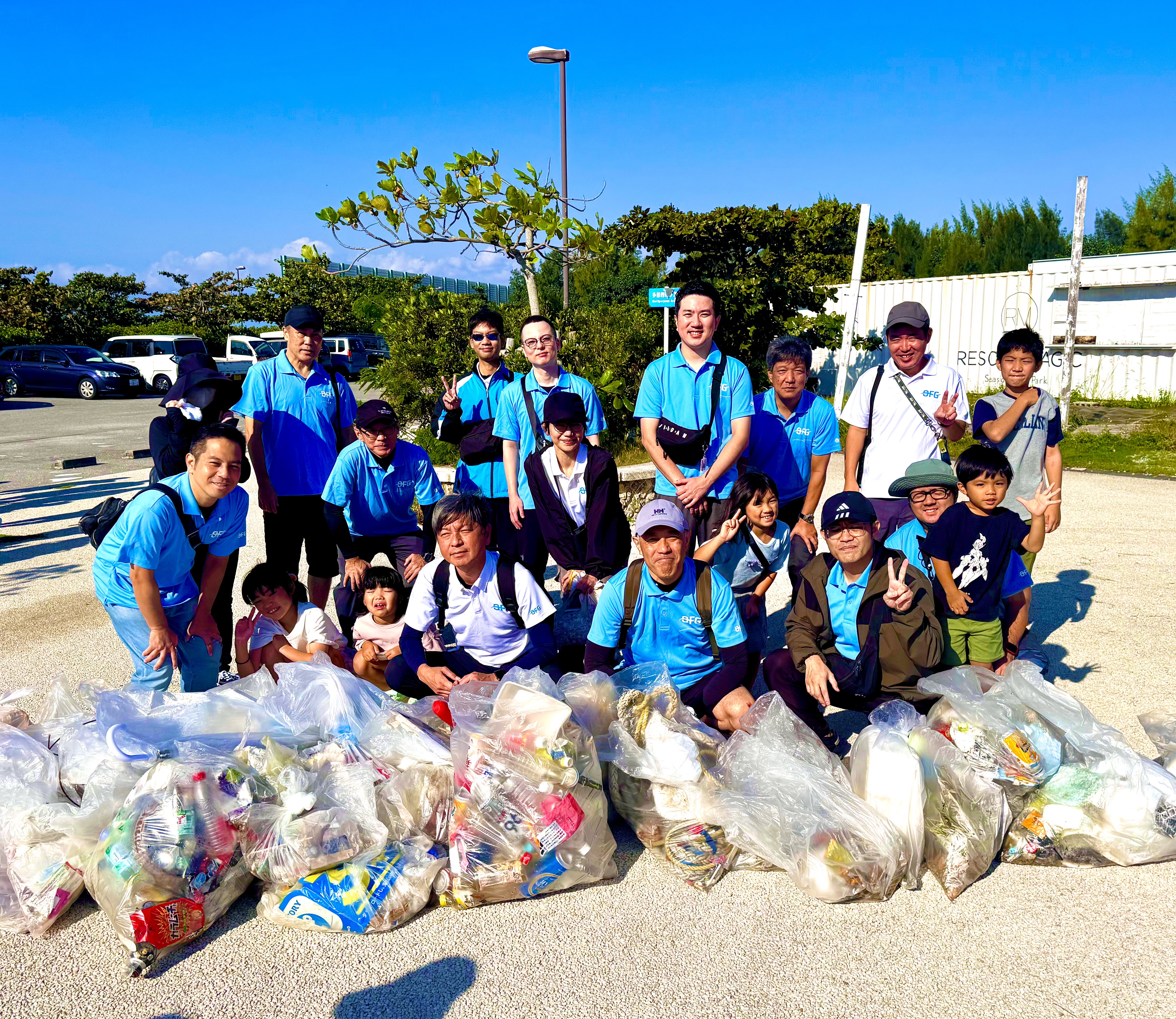 美ら島債権回収集合写真